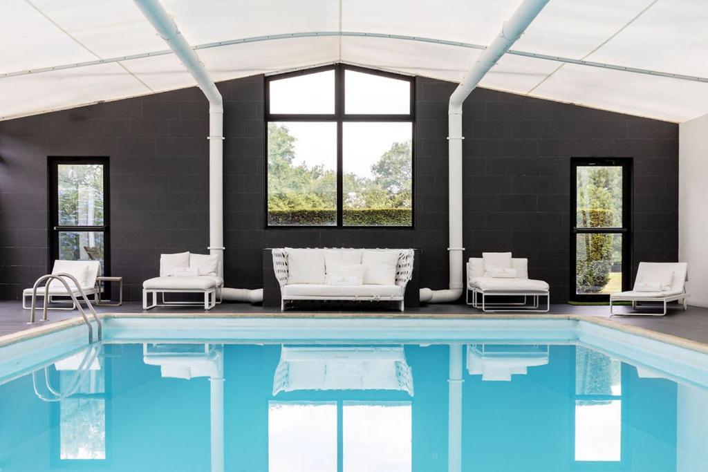 Hotel Lancelot & Spa - Domaine Du Roi Arthur Ploërmel Exteriér fotografie